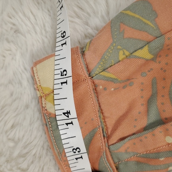 Cynthia Rowley Tropical Floral Retro Print Lyocell Shorts 10 - Picture 6 of 8